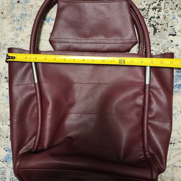 Tote and pouch set - Picture 8 of 9